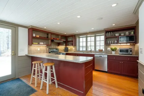 34 New Boston Road Amherst NH 03031