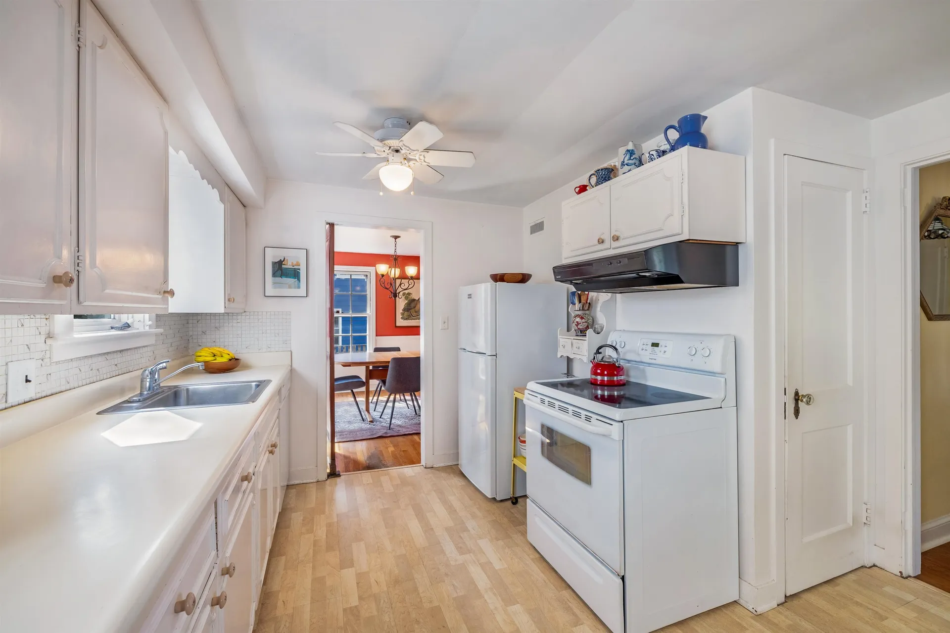 21 Colonial Square Burlington VT 05401