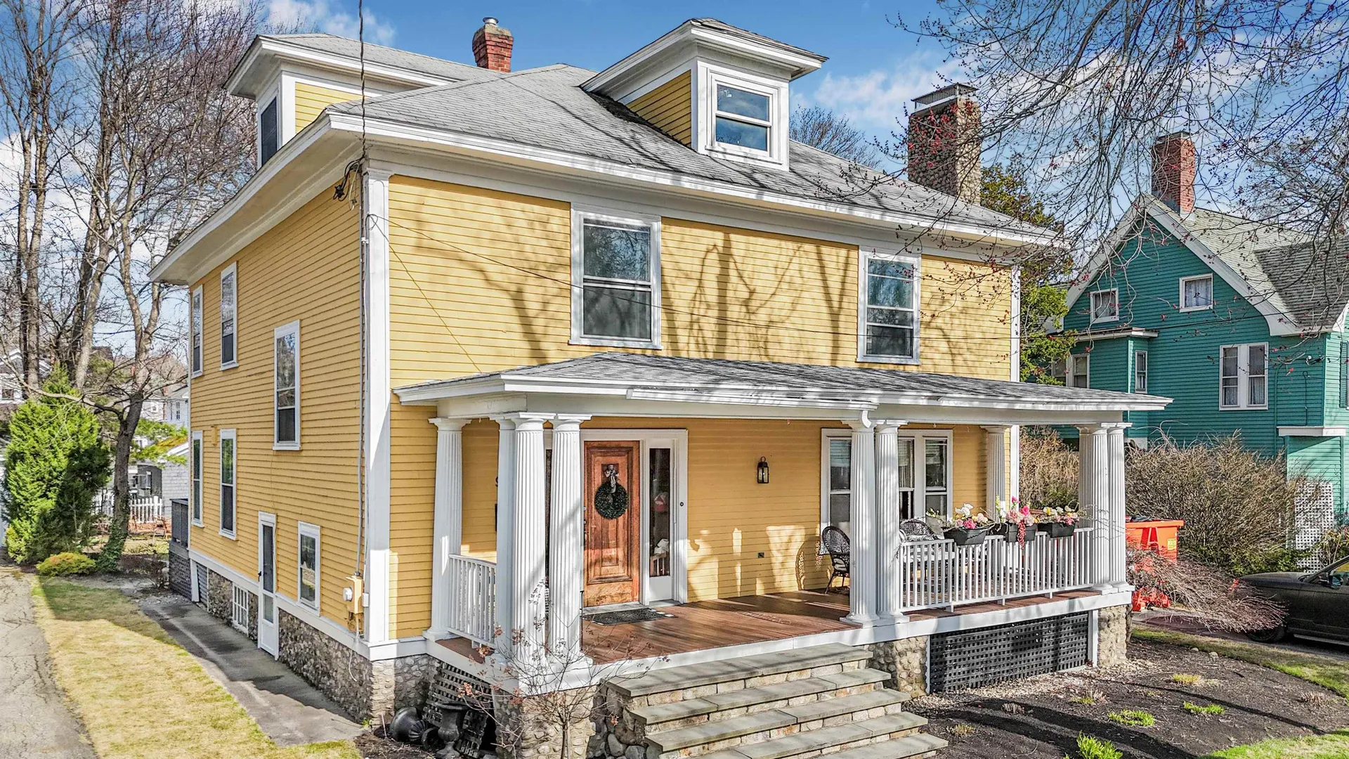 945 Chestnut Street Manchester NH 03104