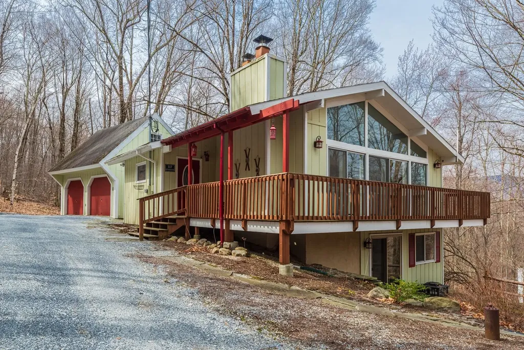 117 Nottingham Park Manchester VT 05255