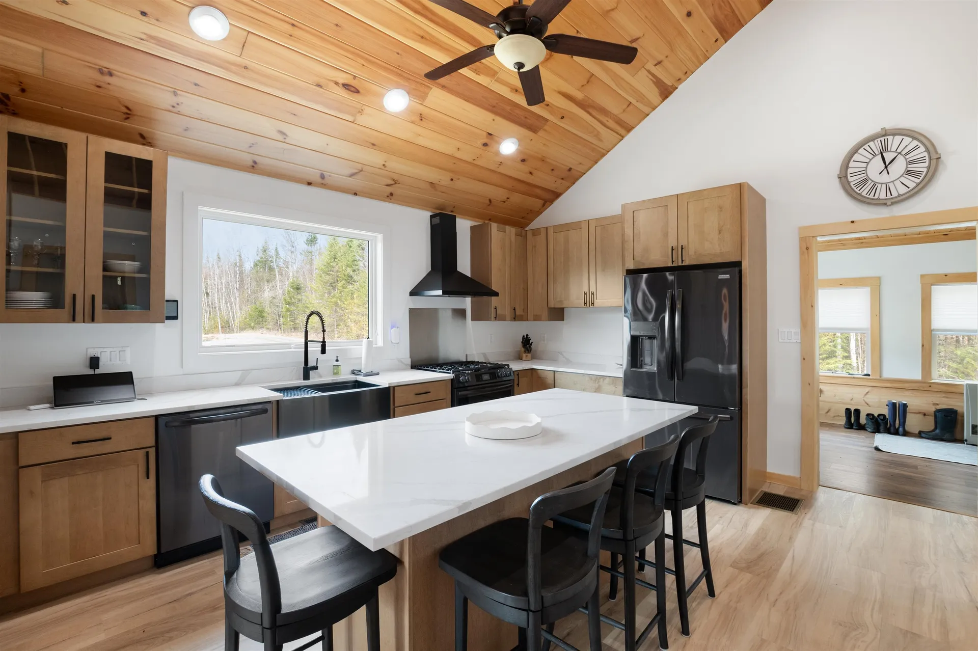 29 Colburn Road Colebrook NH 03576