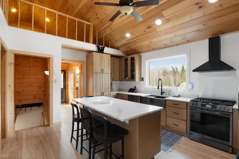 29 Colburn Road Colebrook NH 03576