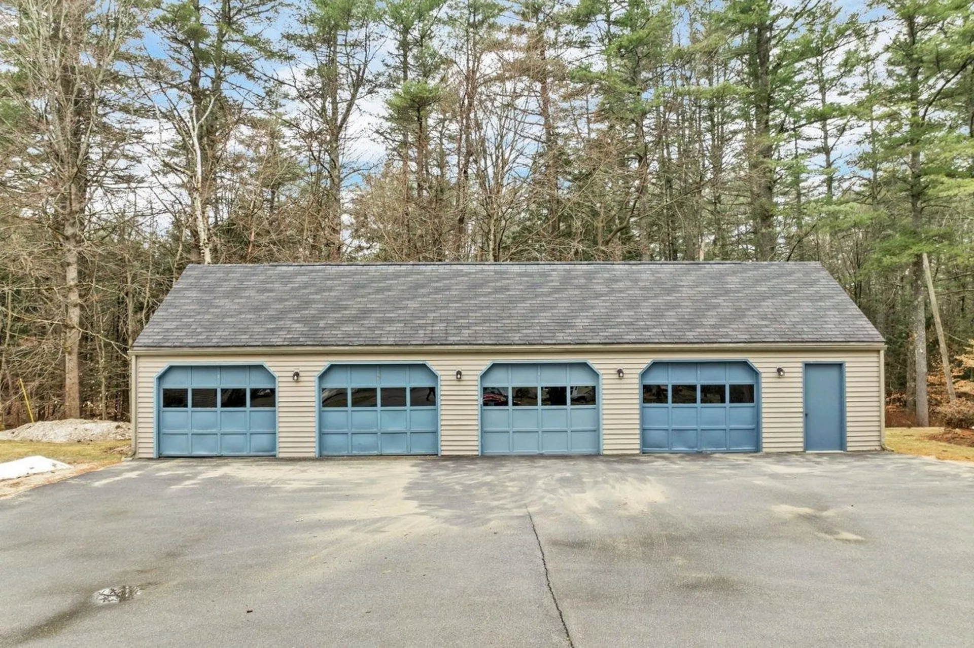 6 Wolfeboro Common Wolfeboro NH 03894