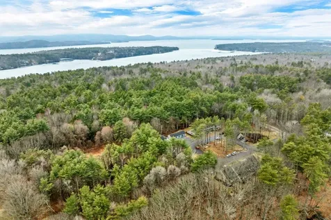 6 Wolfeboro Common Wolfeboro NH 03894