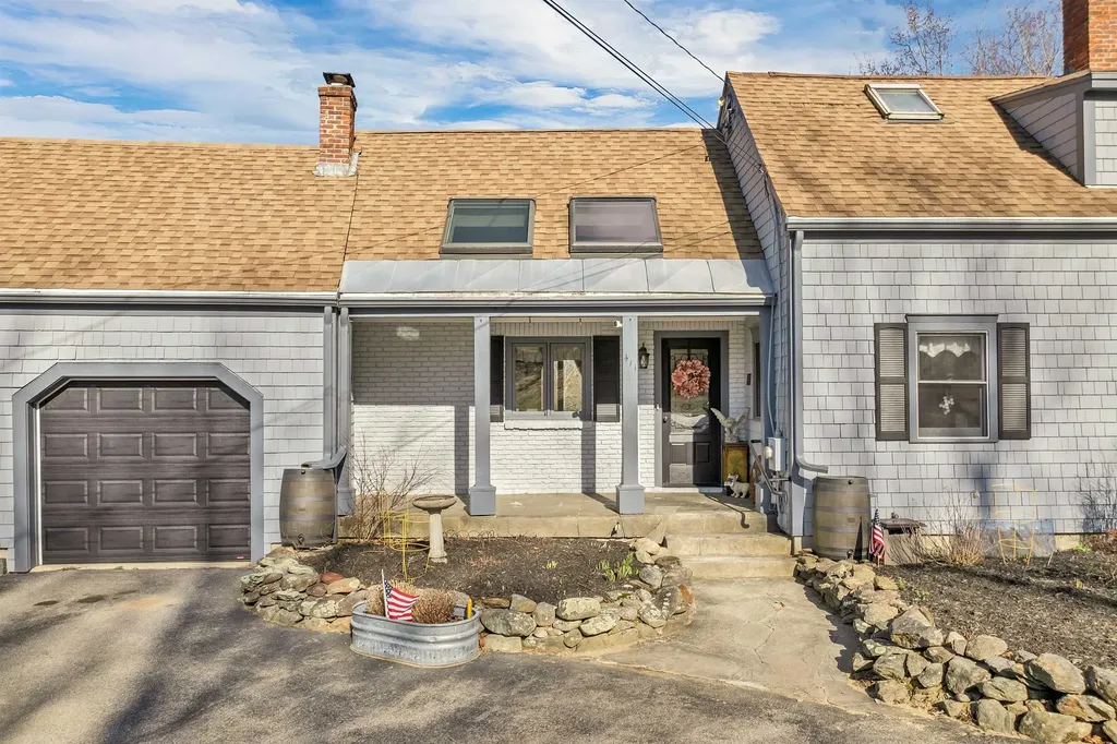 411 East Meadow Lane Pembroke NH 03275