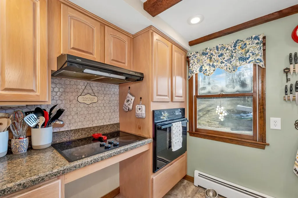 411 East Meadow Lane Pembroke NH 03275