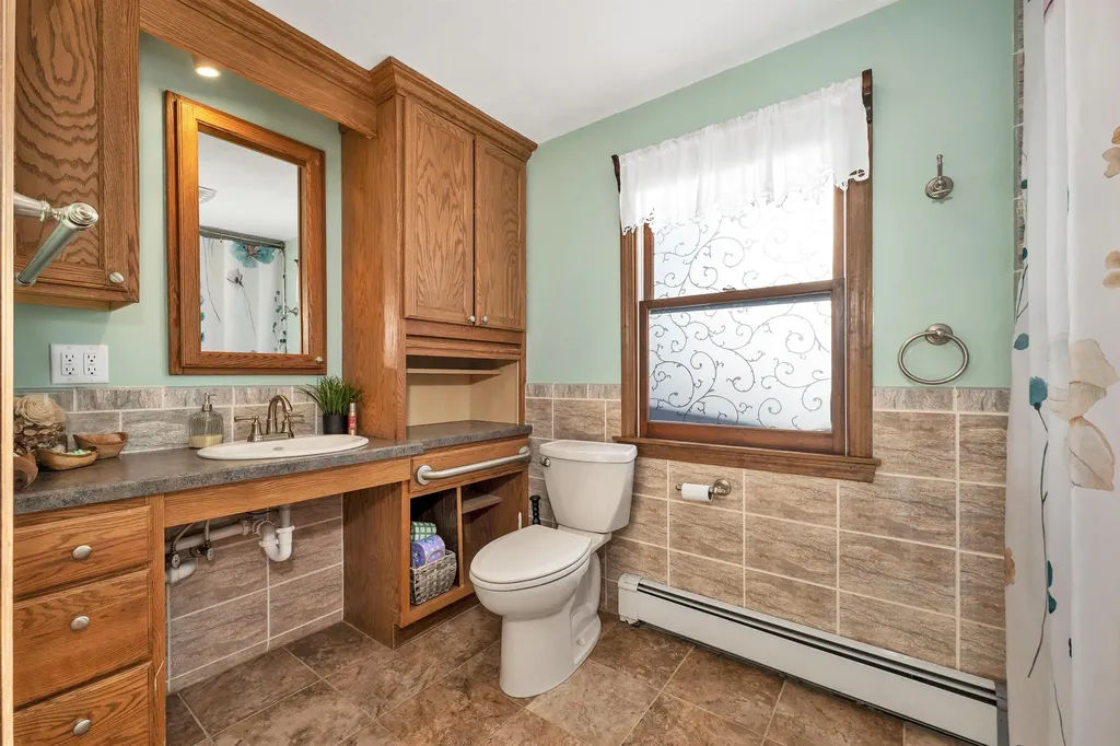 411 East Meadow Lane Pembroke NH 03275