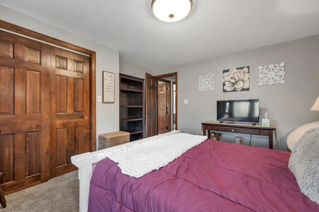 411 East Meadow Lane Pembroke NH 03275