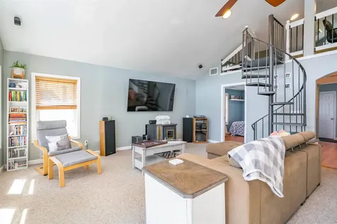1011 Collettes Grove Road Derry NH 03038
