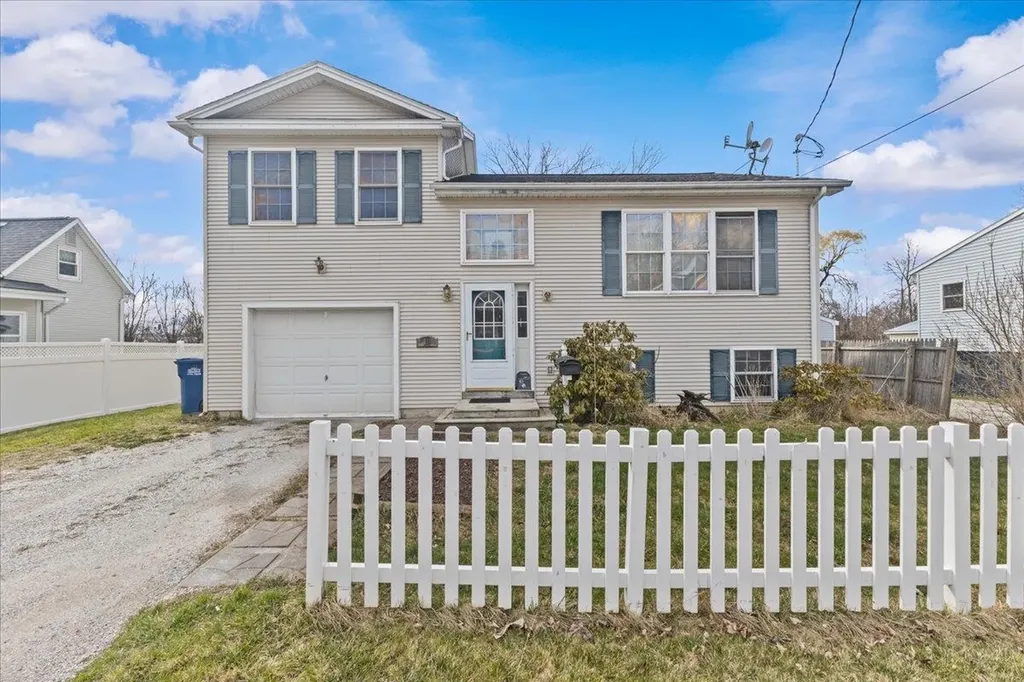 16 Walnut Street St. Albans City VT 05478