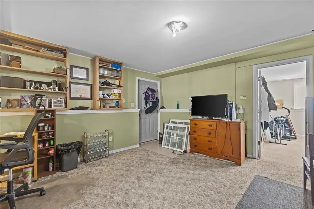 16 Walnut Street St. Albans City VT 05478