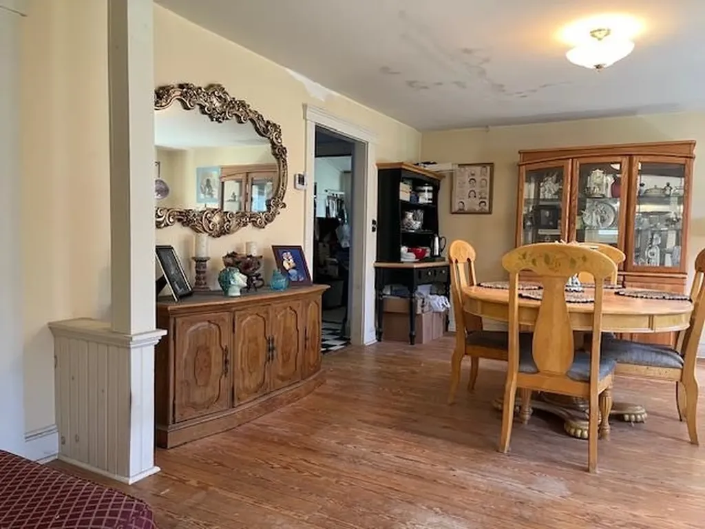 290 Mammoth Road Pelham NH 03076