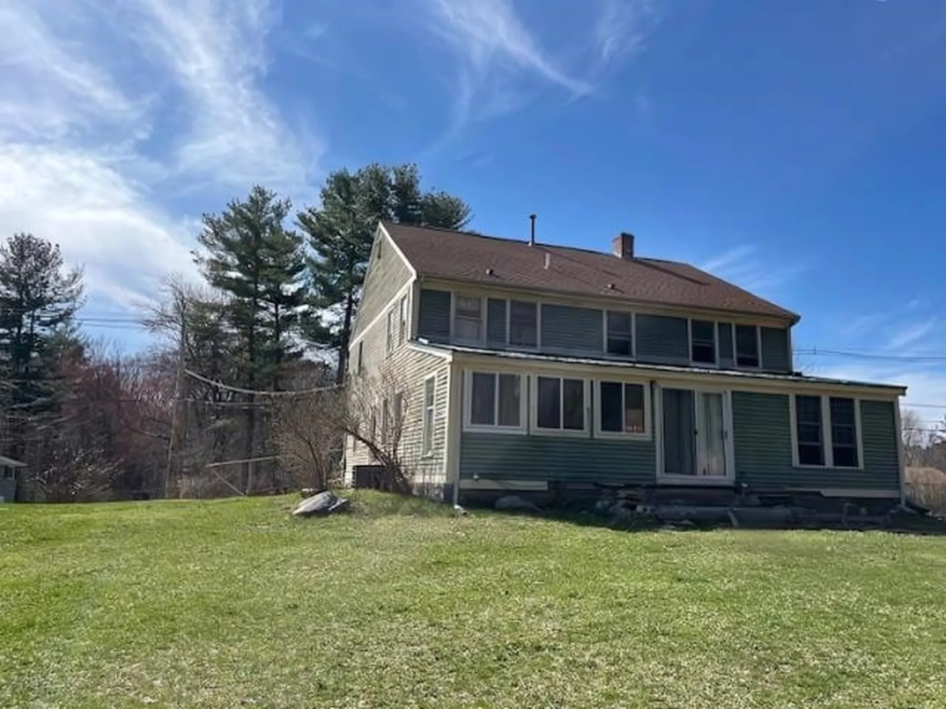 290 Mammoth Road Pelham NH 03076