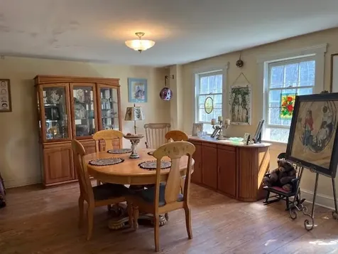 290 Mammoth Road Pelham NH 03076