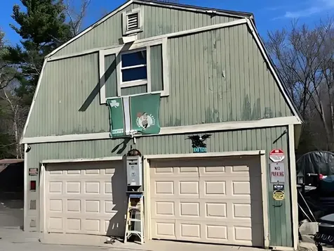 290 Mammoth Road Pelham NH 03076