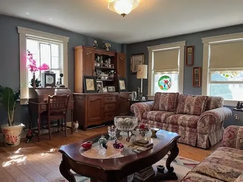 290 Mammoth Road Pelham NH 03076