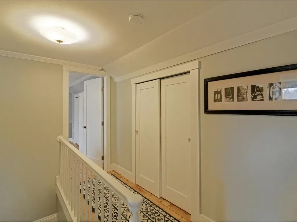 3 Wenonah Avenue Essex Junction VT 05452