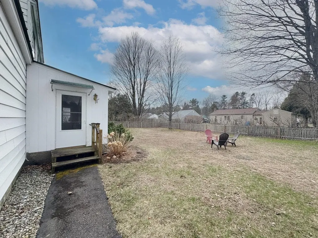 3 Wenonah Avenue Essex Junction VT 05452