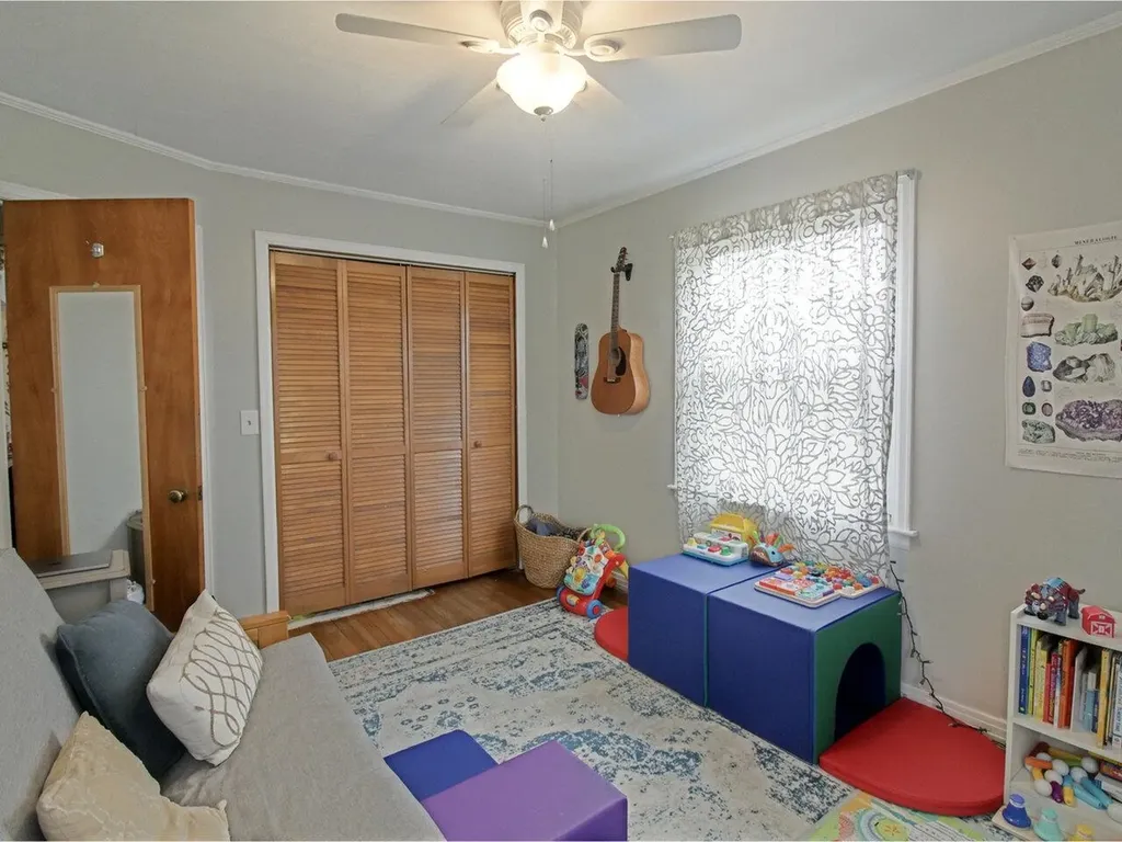 3 Wenonah Avenue Essex Junction VT 05452