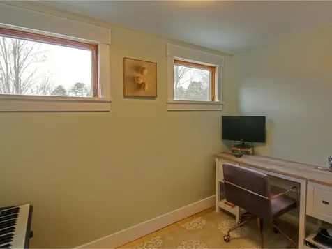 3 Wenonah Avenue Essex Junction VT 05452