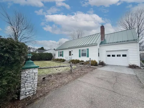 3 Wenonah Avenue Essex Junction VT 05452