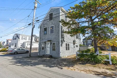 341 Ocean Avenue Wells ME 04090