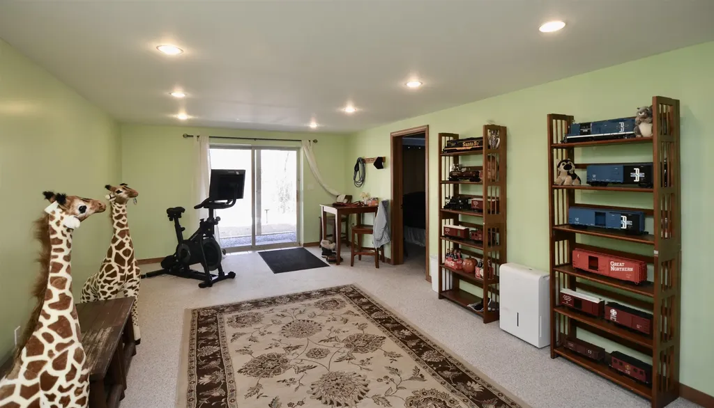 96 Greensward Drive Grantham NH 03753