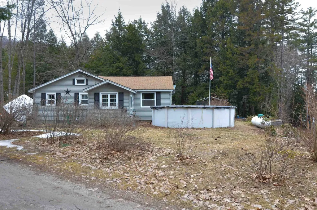 4 Doten Lane Grafton NH 03240