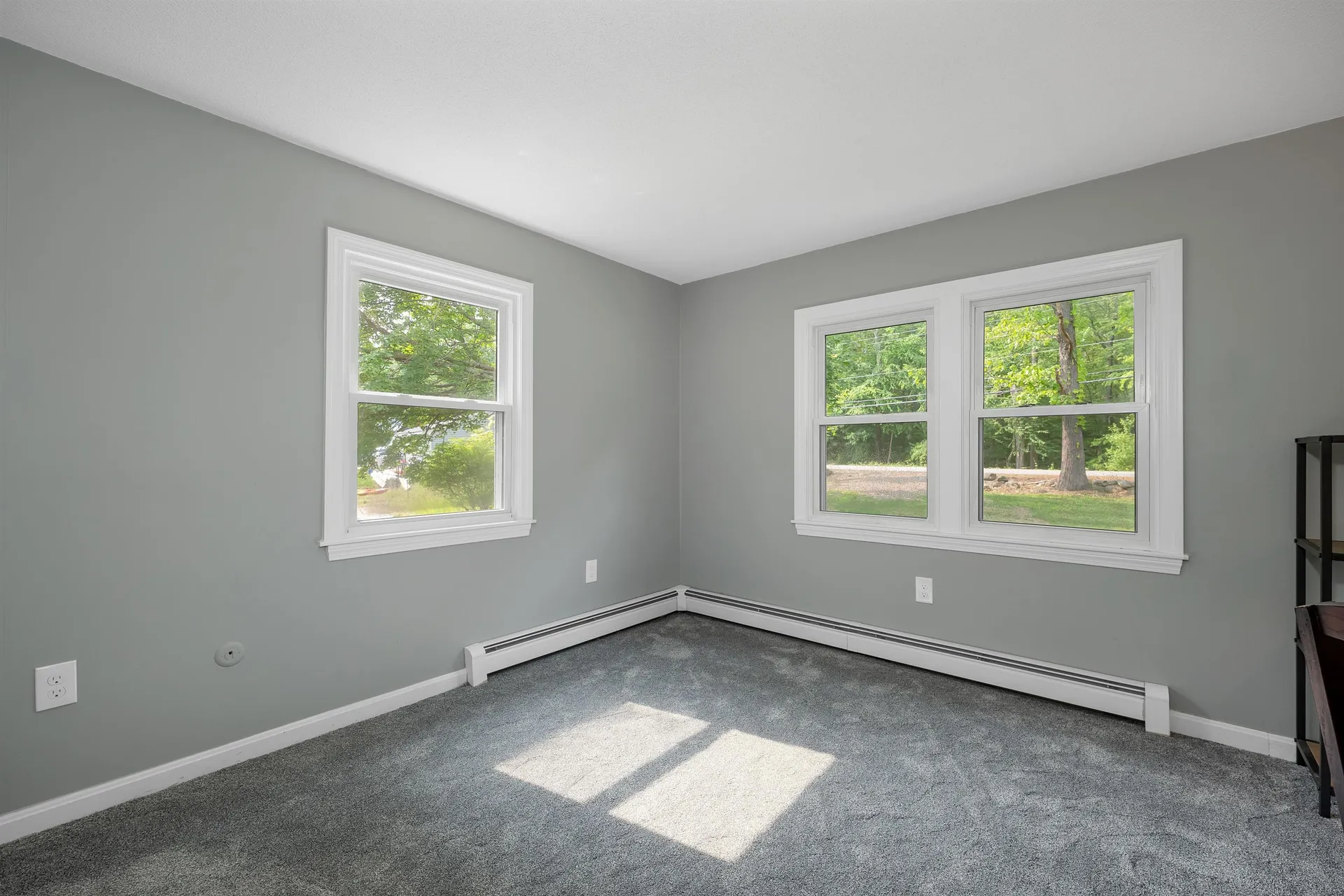 44 High Street Stratham NH 03885