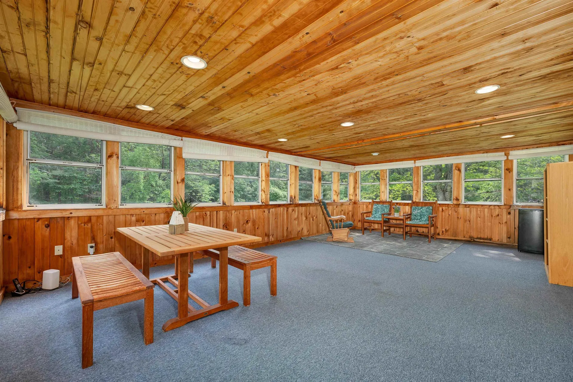 44 High Street Stratham NH 03885