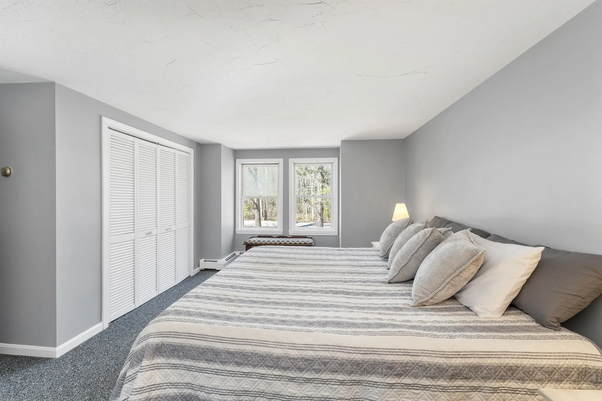 44 High Street Stratham NH 03885