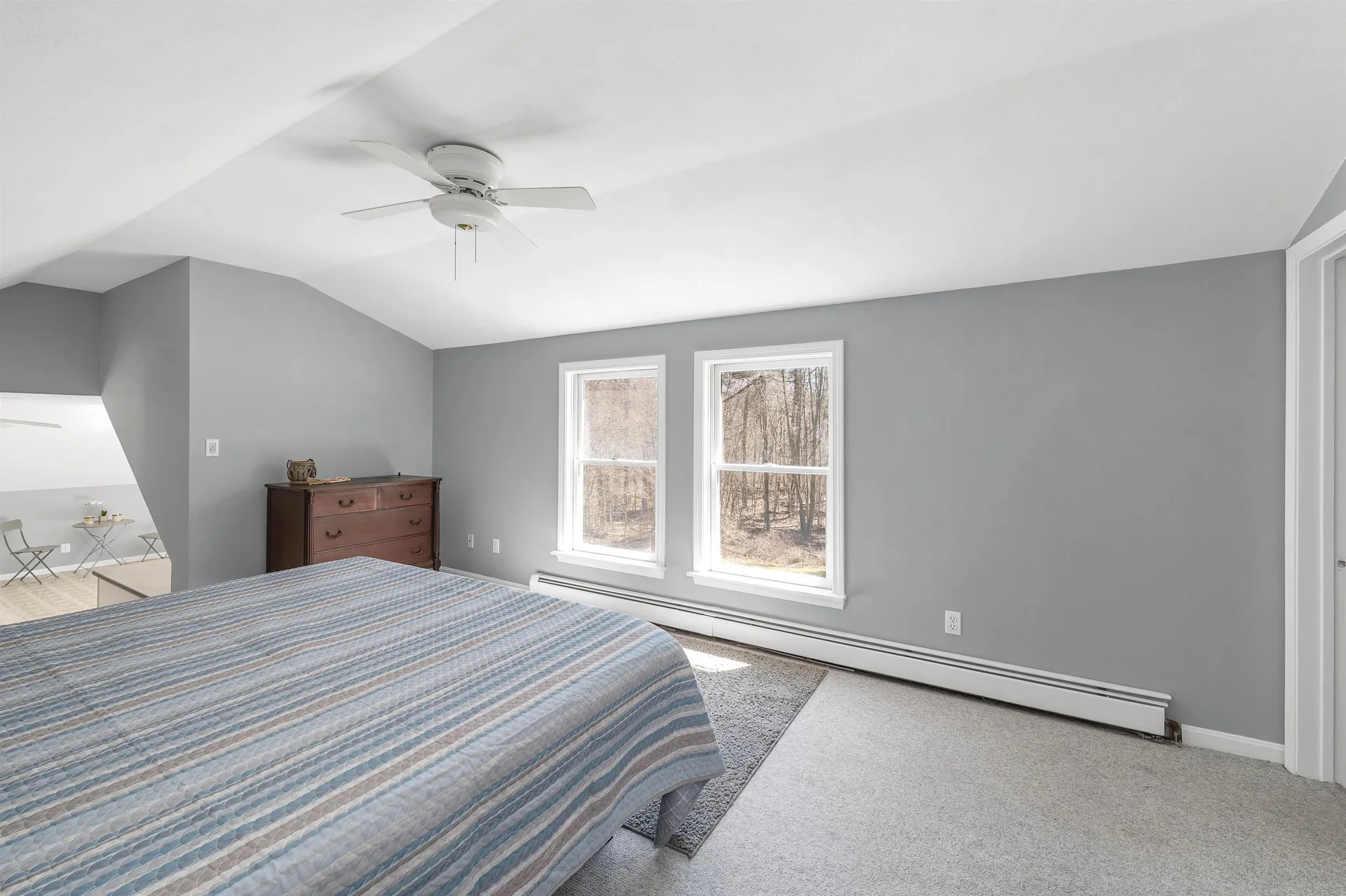 44 High Street Stratham NH 03885