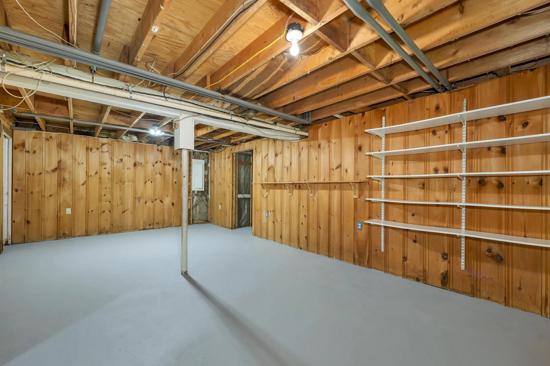 44 High Street Stratham NH 03885