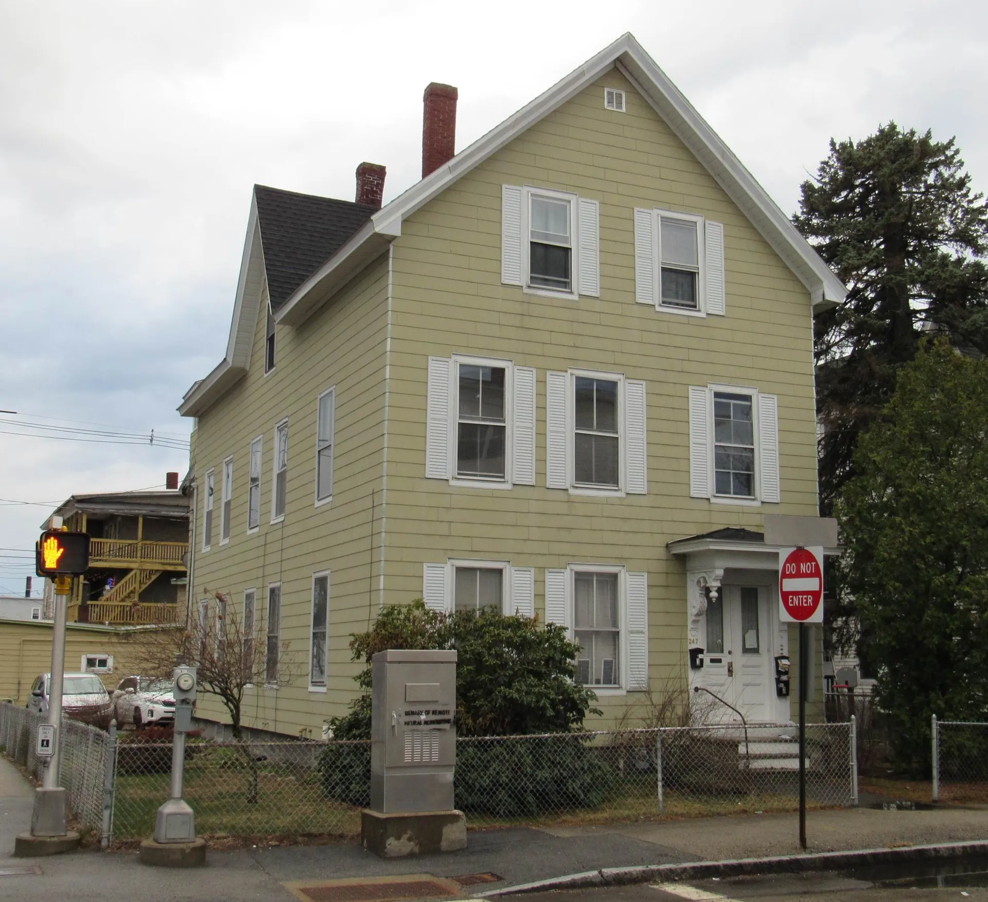 247 Spruce Street Manchester NH 03103