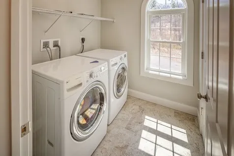 20 Freedom Way Barrington NH 03825