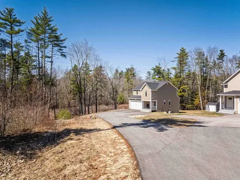 20 Freedom Way Barrington NH 03825