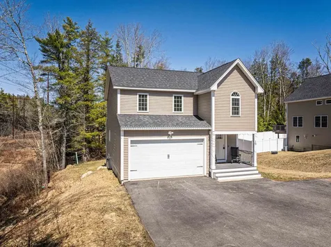 20 Freedom Way Barrington NH 03825