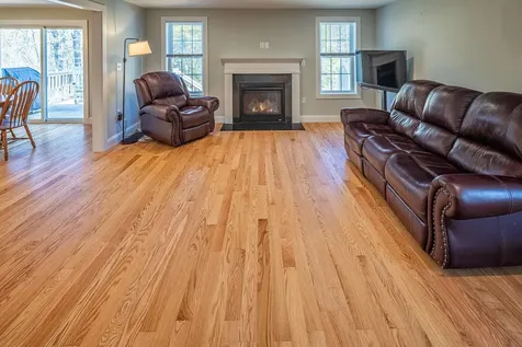 20 Freedom Way Barrington NH 03825