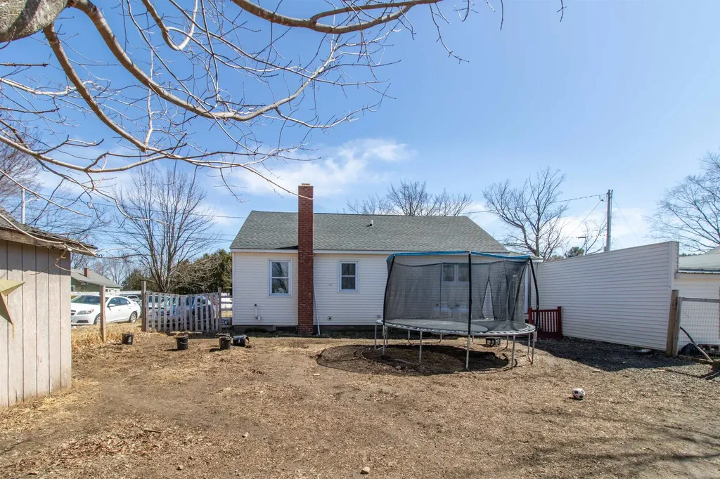 54 Kingsbury Avenue Derby VT 05830