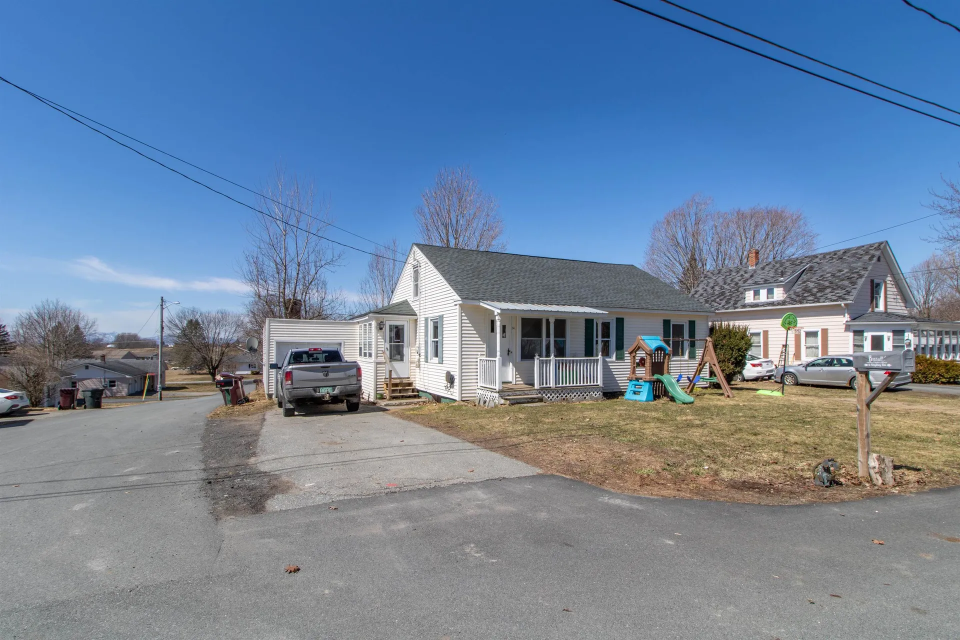 54 Kingsbury Avenue Derby VT 05830