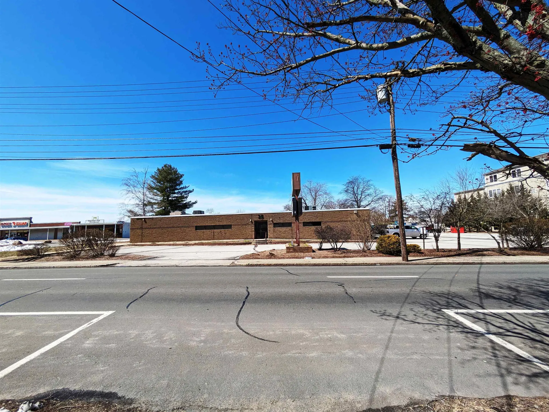 25 S Maple Street Manchester NH 03103