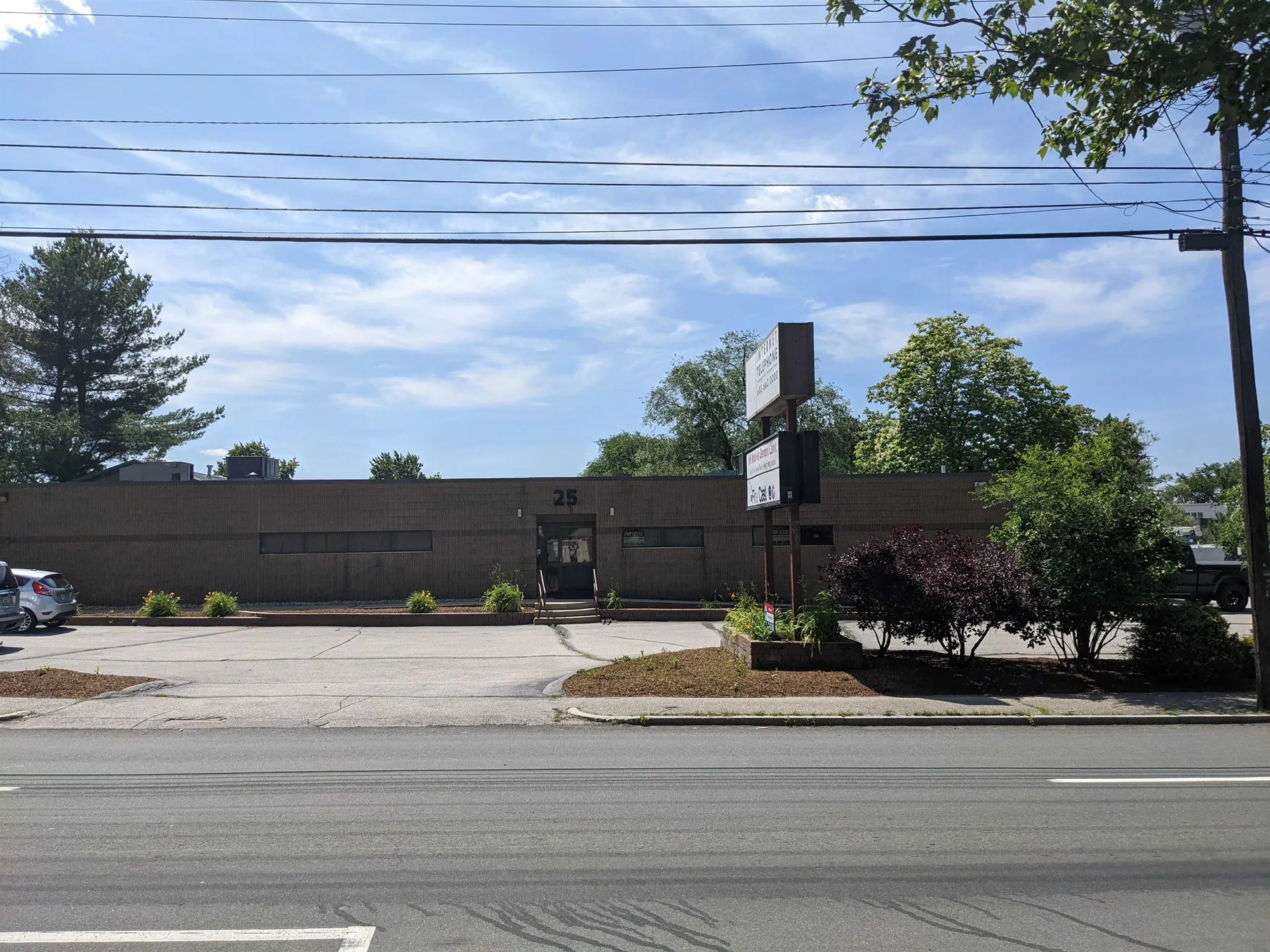 25 S Maple Street Manchester NH 03103
