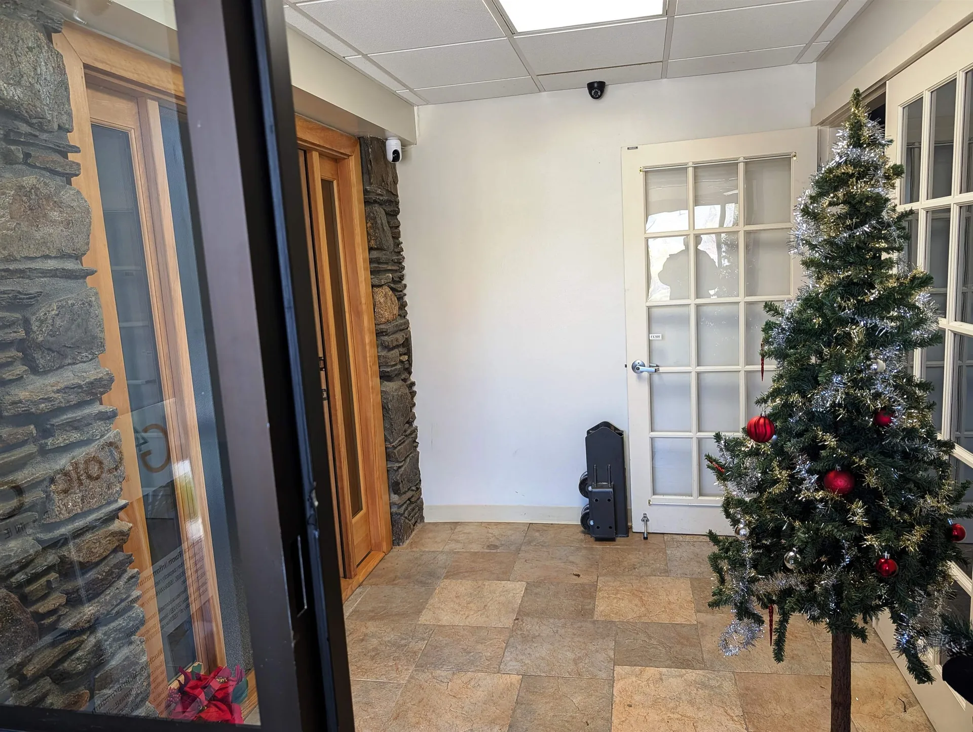 25 S Maple Street Manchester NH 03103