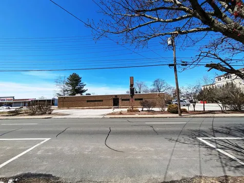 25 S Maple Street Manchester NH 03103