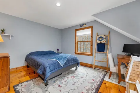 659 Dodge Hill Road Henniker NH 03242