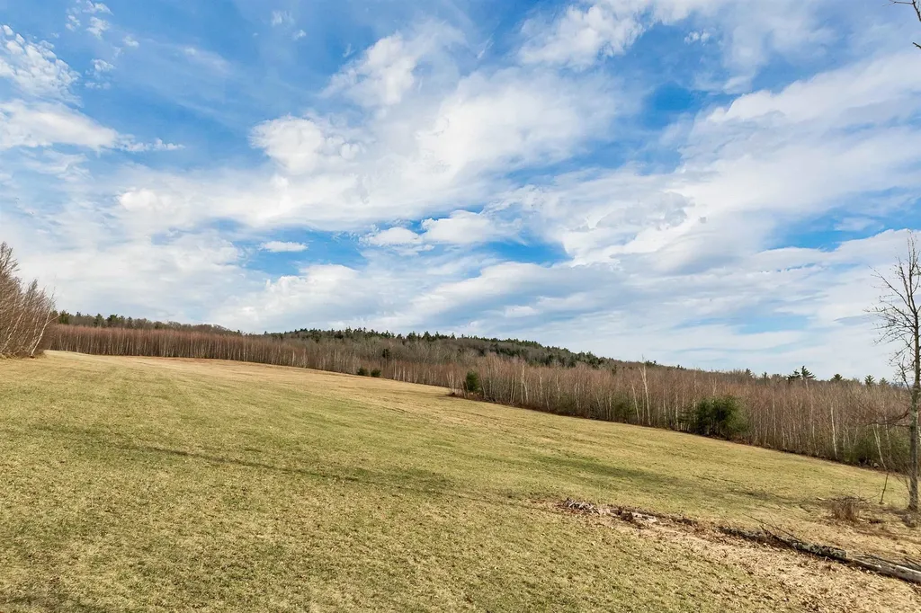 1218 Province Road Gilmanton NH 03237