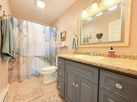 17 Kyle Drive Newport NH 03773