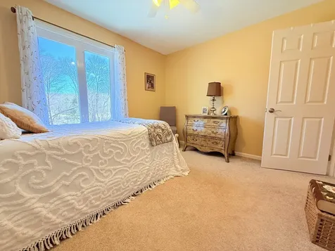 17 Kyle Drive Newport NH 03773