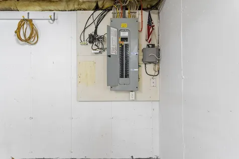 32 Stage Road Nottingham NH 03290