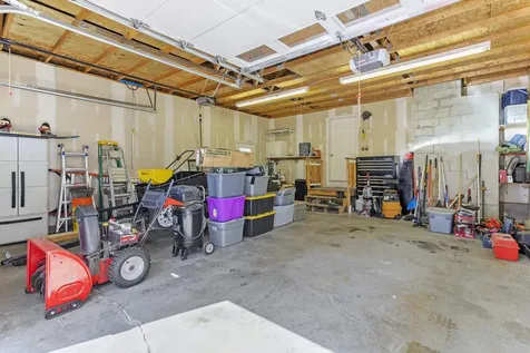 32 Stage Road Nottingham NH 03290